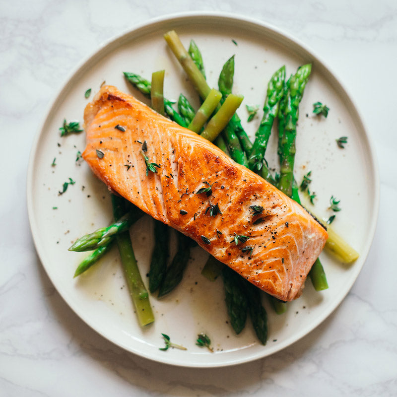 Baked Salmon with Asparagus and Sweet Potato